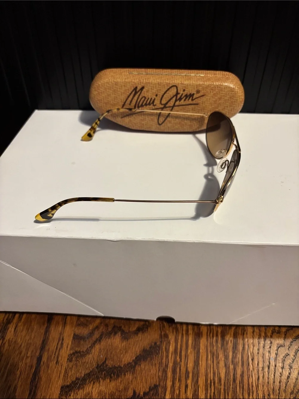 Maui Jim Gold Aviator Sunglasses with Brown Lenses (MJ 245-16)